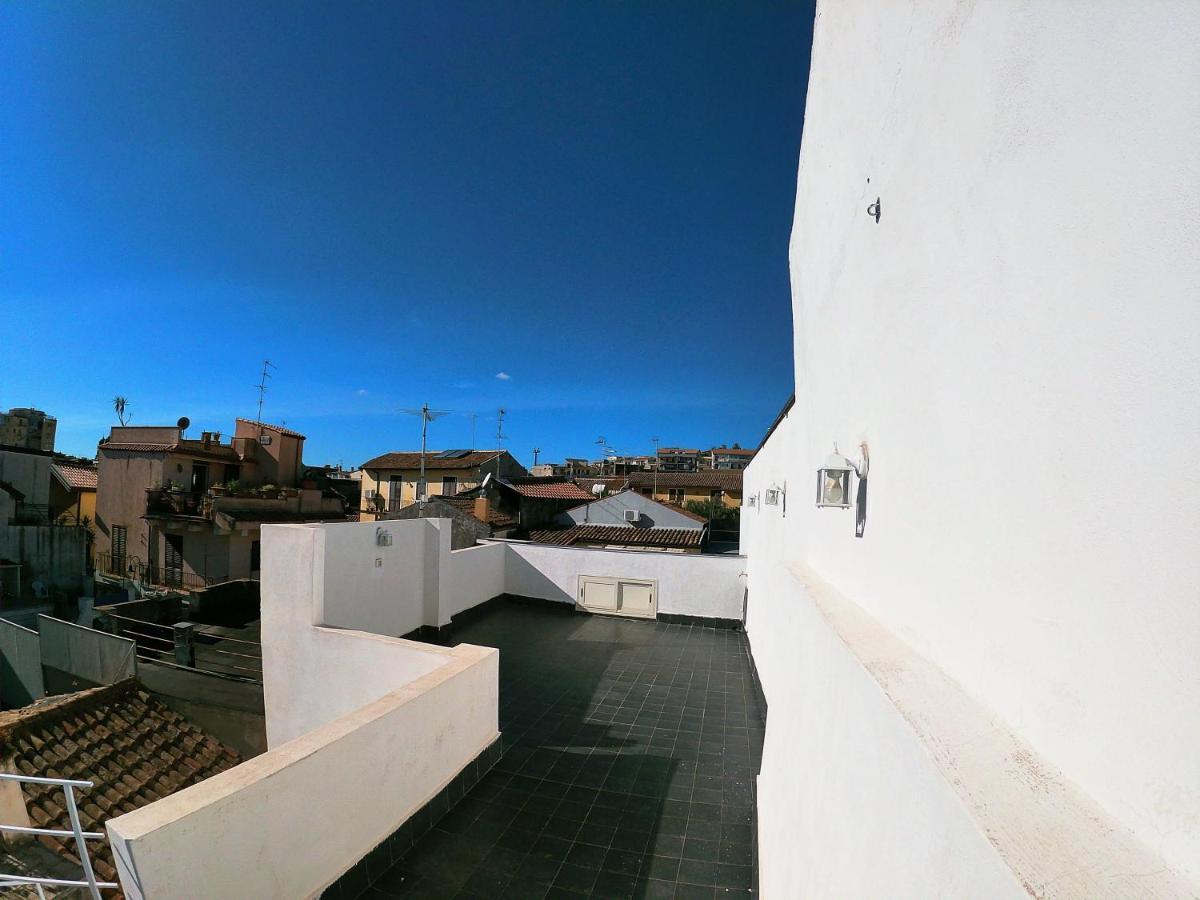فيلا Casa Ubaruni أتشيريالي المظهر الخارجي الصورة